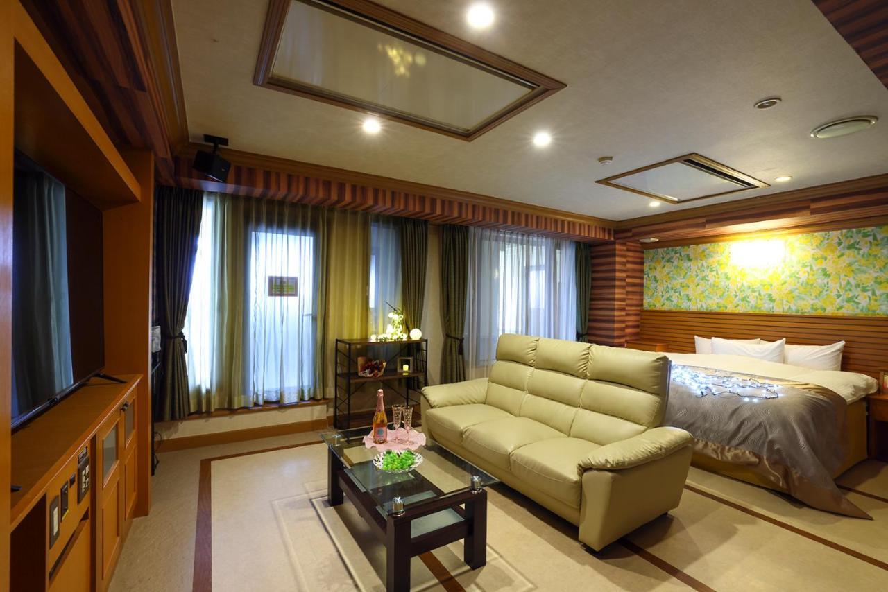 Hotel Water Gate Nagoya - Love Hotel For Couple - (Adults Only) Ngoại thất bức ảnh